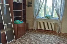 3-комн, 4 этаж, Комсомольская 4