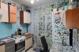 2-комн, 1 этаж, Бортникова 7