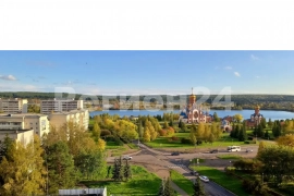 3-комн, 9 этаж, Парковая 14