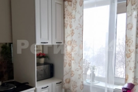 1-комн, 3 этаж,  Строителей 6 а