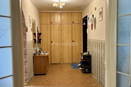 3- комн, 1 этаж, Первостроителей 12