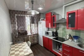 2-комн, 4 этаж. Набережная 66