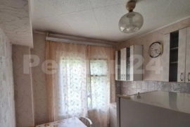 1.5-комн, 2 этаж, Бортникова 18